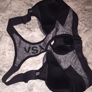 Victoria’s Secret sports Bra